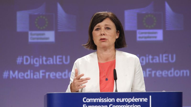 Bruselas-y-Washington-unen-fuerzas-ante-amenazas-de-desinformacion-electoral
