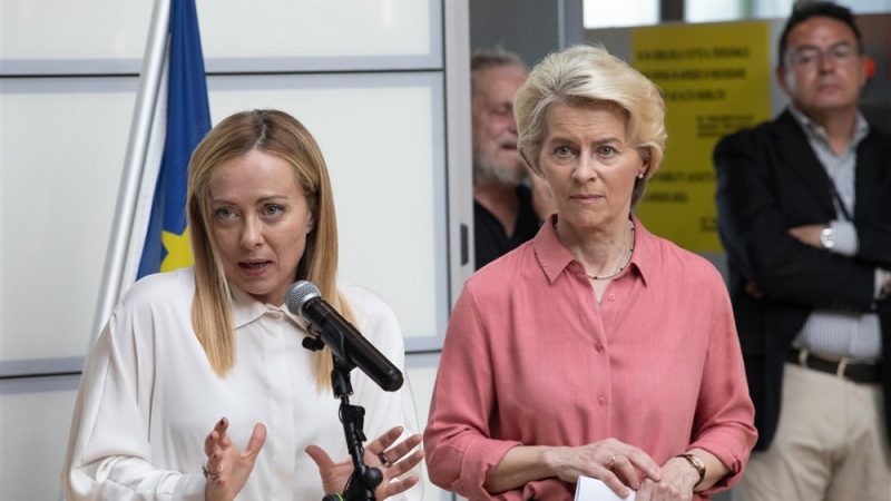 Carrera-contra-el-tiempo-en-Italia-para-nombrar-Comisario-europeo
