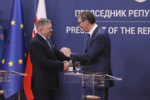 Eslovaquia se pone del lado serbio en el conflicto por Kosovo   