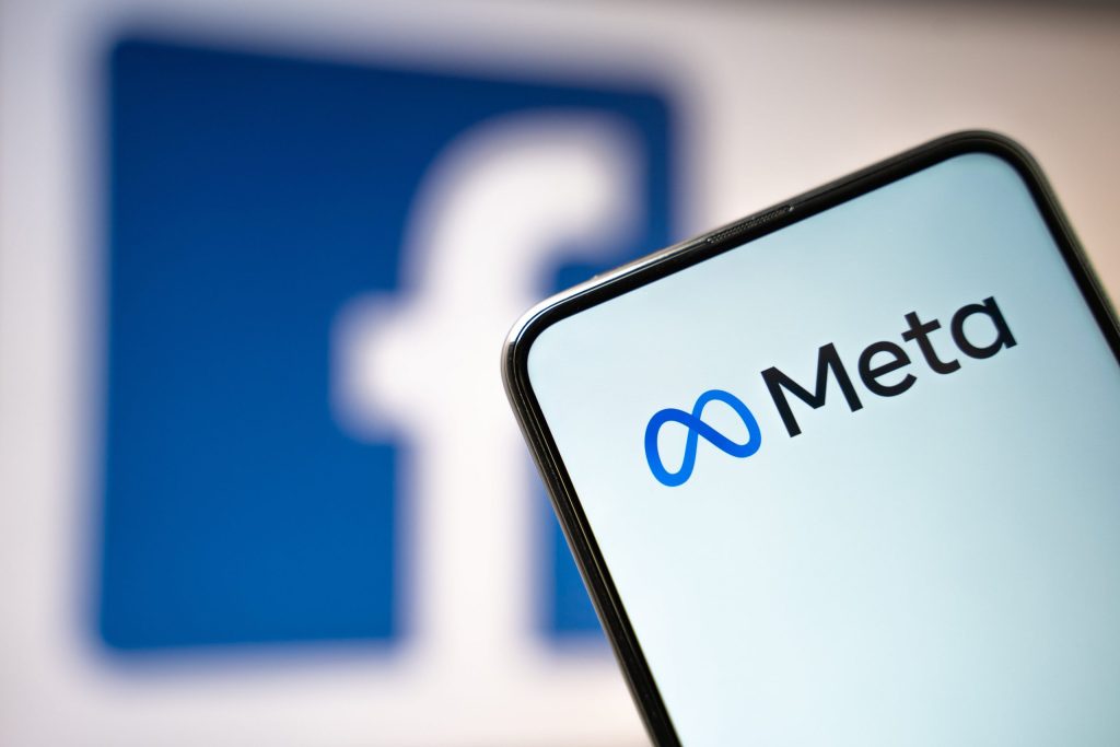 Fuerzas-pro-UE-de-Bulgaria-acusan-a-Facebook-de-favorecer-a-Rusia-scaled