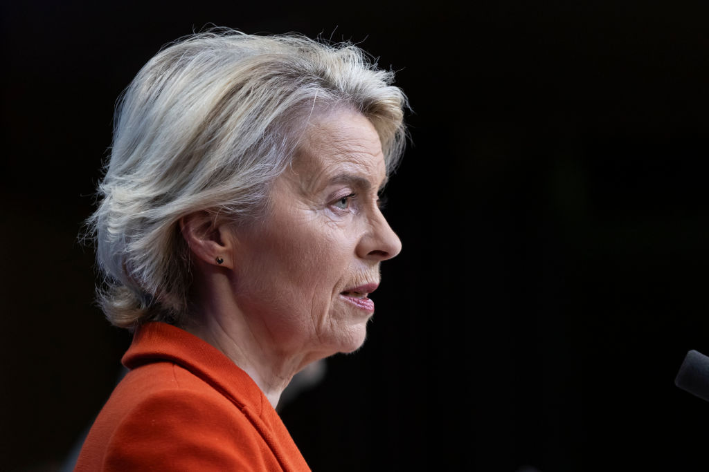 EXCLUSIVA: Von der Leyen quiere una reducción «sin precedentes» de la burocracia en las instituciones