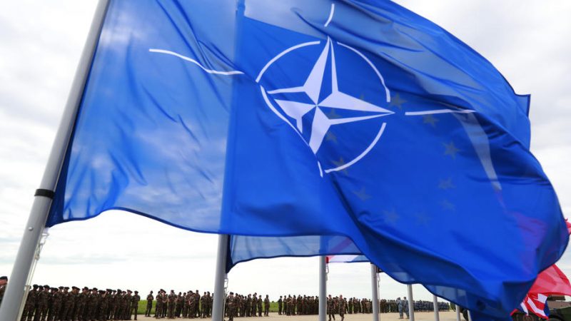 La-OTAN-desoye-a-los-halcones-y-mantiene-la-contencion-con-Rusia
