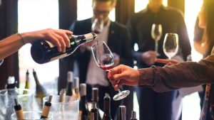 La presión de los grupos de interés logra tumbar una campaña francesa contra el consumo de alcohol