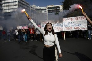 Los trabajadores alzan la voz contra los estragos de la crisis