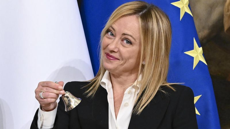 Meloni-se-pone-a-rebufo-del-Catargate-para-impulsar-a-las-fuerzas-conservadoras-en-Estrasburgo