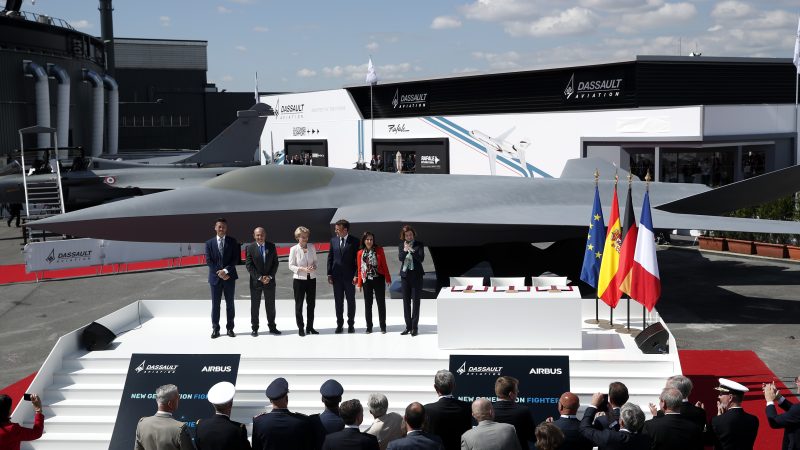 Paris-y-Estocolmo-suman-fuerzas-para-impulsar-la-Europa-de-la-defensa