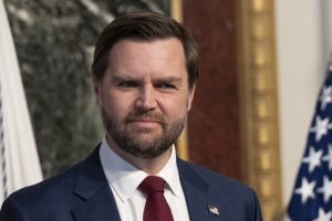 EE.UU. quiere fijar las reglas de la IA; Washington y Londres rechazan la "Declaración de París"