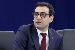 EXCLUSIVA: Bruselas reforzará el programa InvestEU en el paquete ómnibus