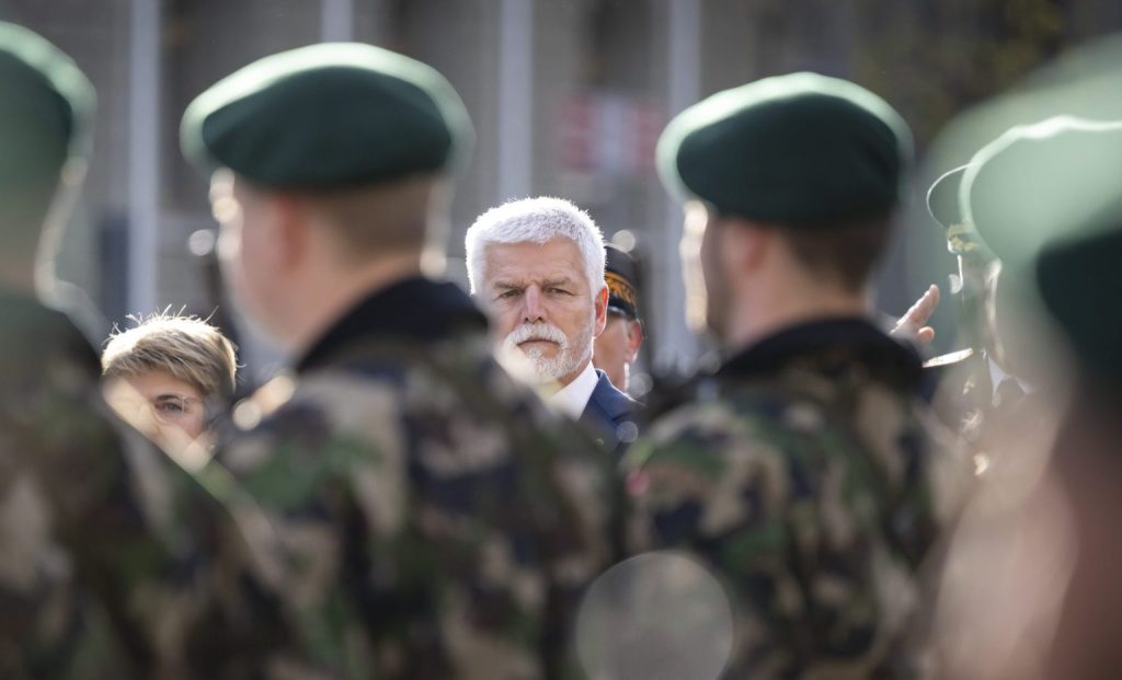 Chequia rechaza la propuesta de Zelenski de un «ejército europeo»