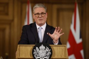 Cómo la herencia del Brexit dificulta la relación de Starmer con la UE