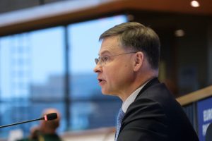 Bruselas debería conocer mejor la realidad de los trabajadores, dicen los sindicatos