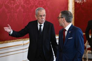 Nuevo fracaso de las negociaciones para formar gobierno en Austria