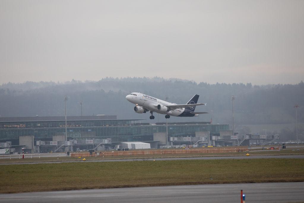 El sector franco-alemán de la aviación comercial quiere una tasa sostenible al combustible para poder competir