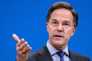 Nunca se prometió a Ucrania incluir su adhesión a la OTAN en un acuerdo de paz, dice Rutte