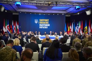La UE reafirma su respaldo a Ucrania y anuncia una nueva ayuda de 3.500 millones