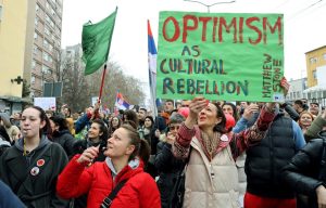 Serbia, una revolución a fuego lento