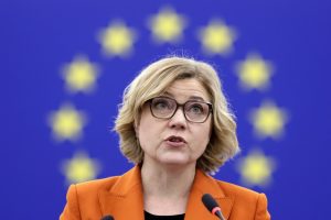 Virkkunen prefiere un reglamento a una directiva para revisar la legislación de telecomunicaciones
