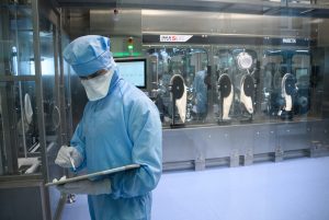 Industria y pacientes ven insuficiente el plan de Bruselas para paliar la escasez de fármacos esenciales