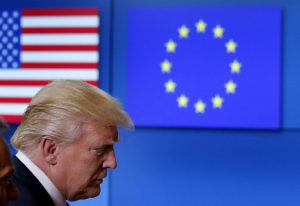 La UE rechaza revisar las normas agroalimentarias y tecnológicas para evitar los aranceles de Trump