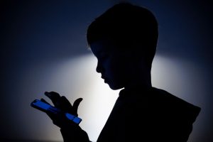Los sitios web de pornografía infantil prosperan en la UE, denuncia una ONG