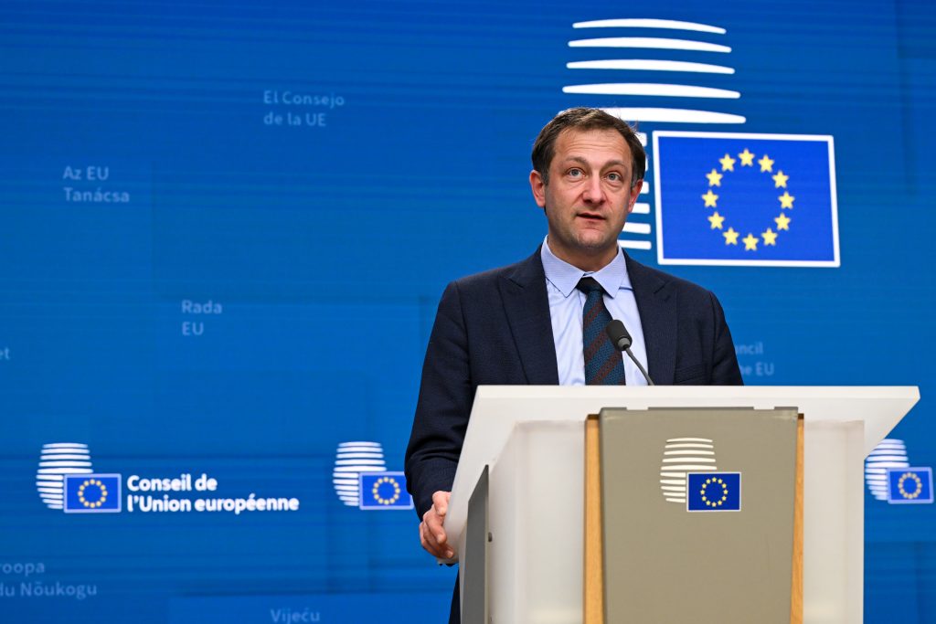 El Comisario europeo de Agricultura, Christophe Hansen, en una rueda de prensa en Bruselas.