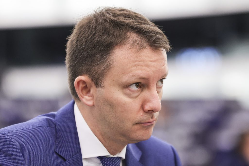 El eurodiputado rumano Siegfried MUREŞAN (PPE).