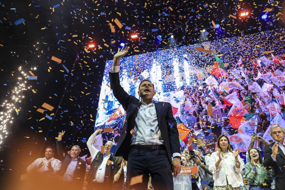 Luis Montenegro, en el último día de la campaña electoral en Lisboa, el 16 de mayo de 2025.