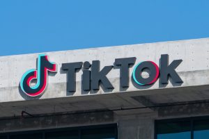 Multa de 530 millones de euros a TikTok por enviar ilegalmente datos personales de la UE a China