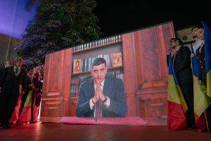 Simion, aliado ultra de Trump, gana la primera vuelta de las elecciones rumanas