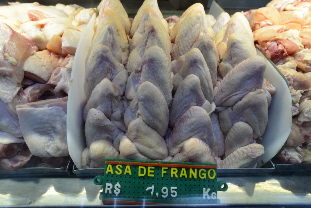 La gripe aviar sigue causando estragos en toda Europa, sobre todo en Polonia, donde se han sacrificado más de 11,5 millones de aves en lo que va de año.