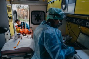 ¿Tanques u hospitales? Bruselas asegura que la UE puede tener ambos