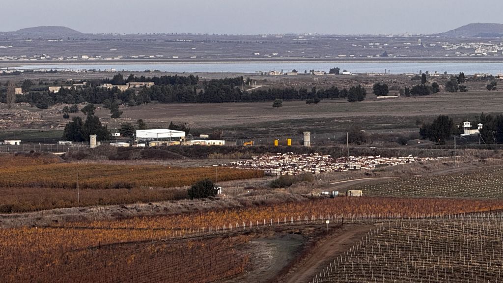 Vista de la ciudad de Quneitra, en el suroeste de Siria, y sus alrededores, ubicada más allá de los Altos del Golán, que Israel ocupa desde 1967, en una imagen del 10 de diciembre de 2024.