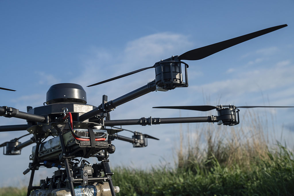 Un dron utilizado por la 59ª brigada del ejército ucraniano durante una fase de pruebas en el frente de Dnipro, Ucrania, el 21 de mayo de 2025.
