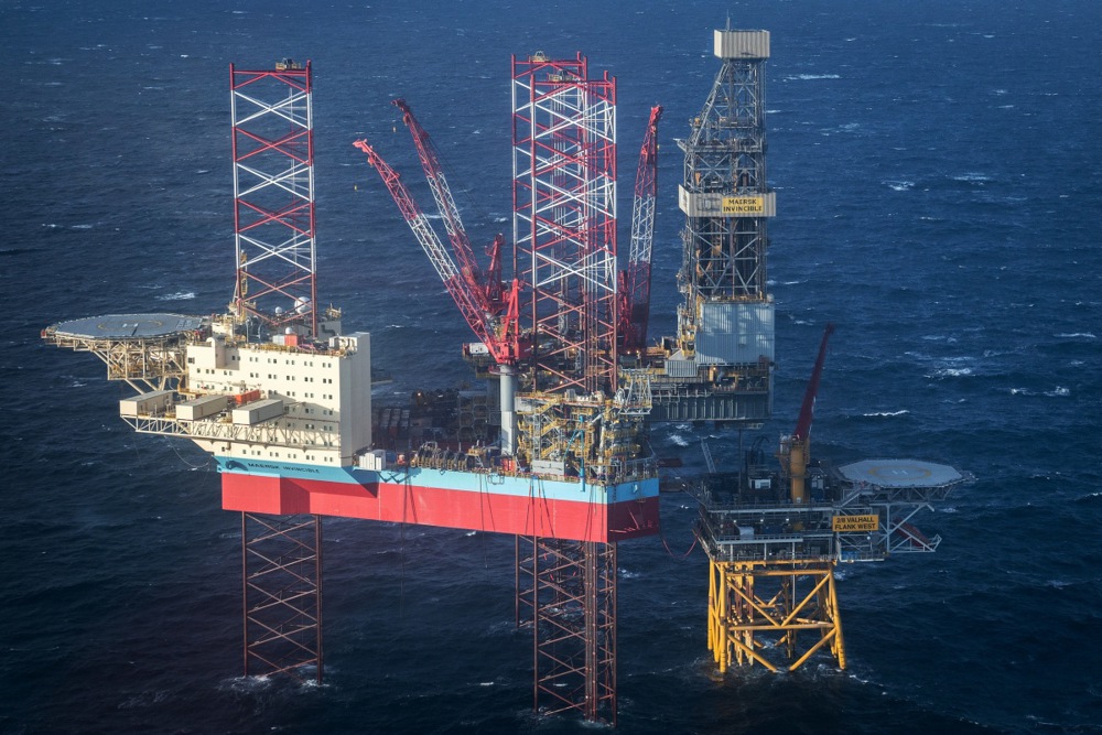 “La ciencia es clara: para mantener el límite de 1,5 °C dentro del alcance, es necesario poner fin a la expansión de los combustibles fósiles y eliminar gradualmente la producción y el uso de petróleo, gas y carbón”, recuerda Oil Change International.