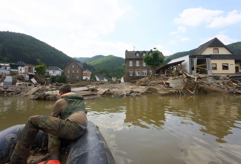 El puente del valle del Ahr en Rech, Renania-Palatinado, Alemania, tras las lluvias torrenciales, el 20 de julio de 2021.