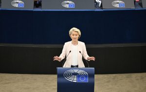 Estrasburgo acogerá la semana próxima la moción de censura contra Von der Leyen
