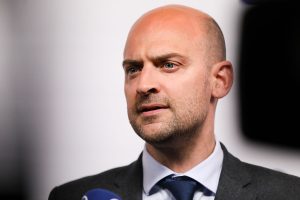 Francia insta a la UE para que establezca un nuevo régimen de sanciones contra las redes criminales internacionales