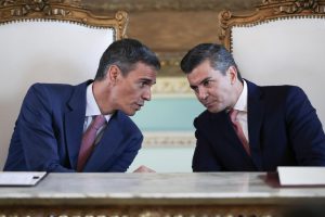 Sánchez pide a la UE crear un fondo para los afectados si Trump impone aranceles