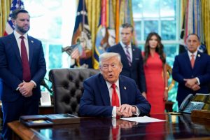 Bruselas no comenta las amenazas de Trump a las normas digitales de la UE