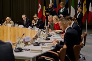 Claves del debate en la UE sobre cómo gestionar los activos congelados de Rusia