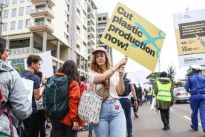 Fracasan en Ginebra las negociaciones sobre un futuro tratado mundial para limitar la contaminación por plásticos