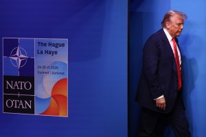 Trump propone a Ucrania garantías de seguridad similares a las de la OTAN, según Meloni
