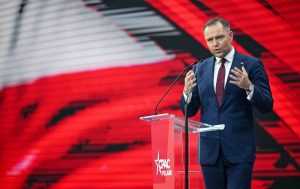 El presidente electo de Polonia endurece el tono con Zelenski