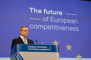 Draghi vio venir el "meteorito": un año después, Europa sigue sin levantar cabeza