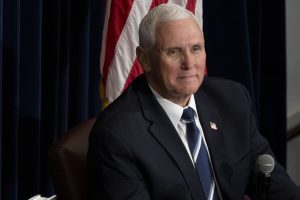 Mike Pence pide a Europa "más medidas" para presionar a Putin