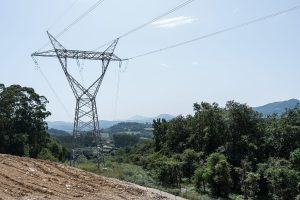 Bruselas propone "autopistas de la energía" para reforzar la red de la UE
