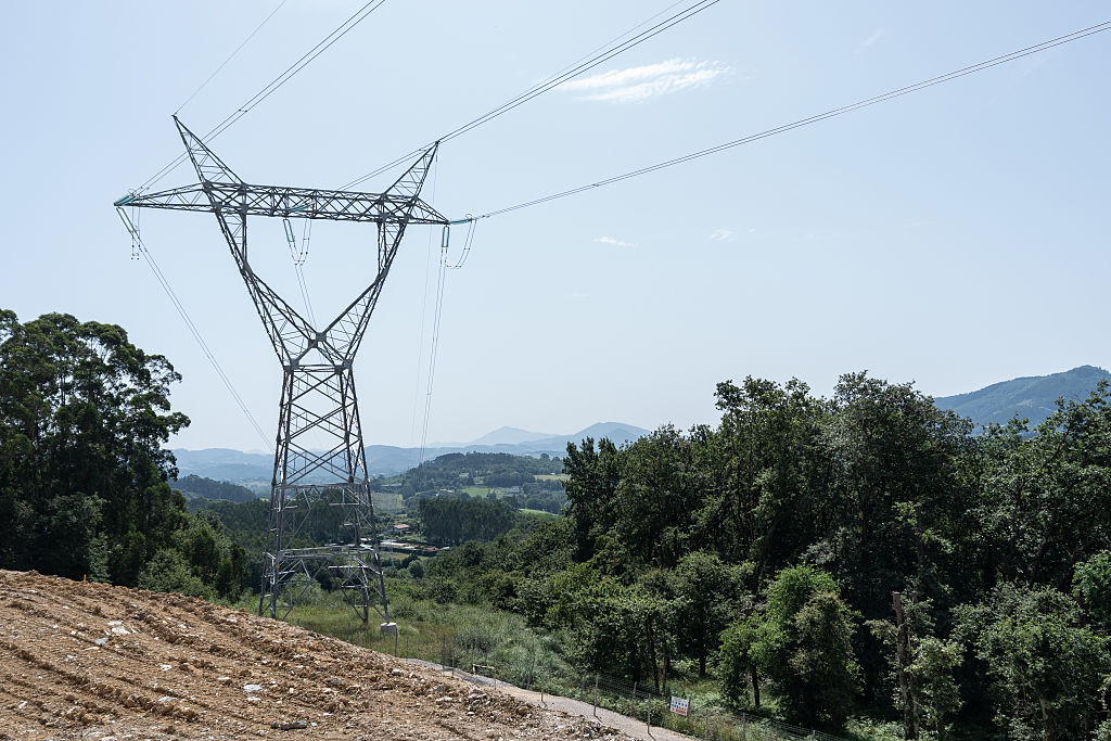 Red Electrica Will Complete This Year The Buildings Of The Gatika Converter Station For The Interconnection With France.