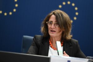 Bruselas se desmarca de los comentarios de Teresa Ribera sobre Israel y Gaza