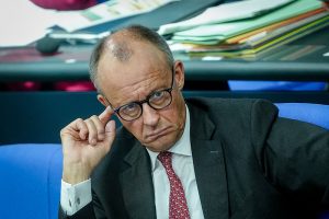 Merz apuesta por un "otoño de reformas" para sacar a la economía alemana del estancamiento