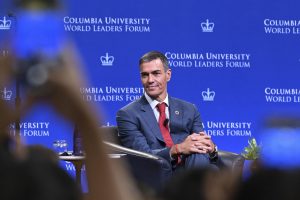Sánchez asegura en la Universidad de Columbia que la inmigración "no es una fuente de miedo sino de esperanza y oportunidad"
